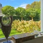 2 Bedroom Beautiful In Noordwijkerhout
