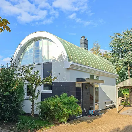 2 Bedroom Beautiful In Feriehus