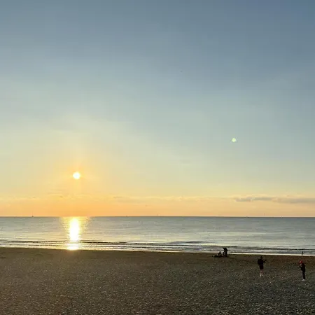 2 Bedroom Beautiful In *